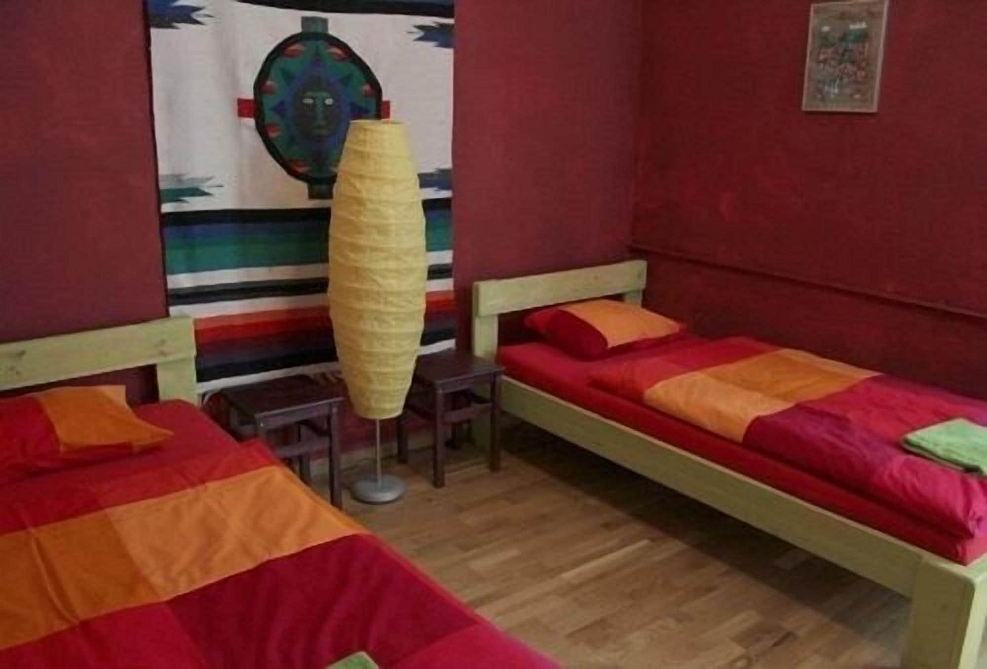 El Hostel Warszawa Eksteriør billede