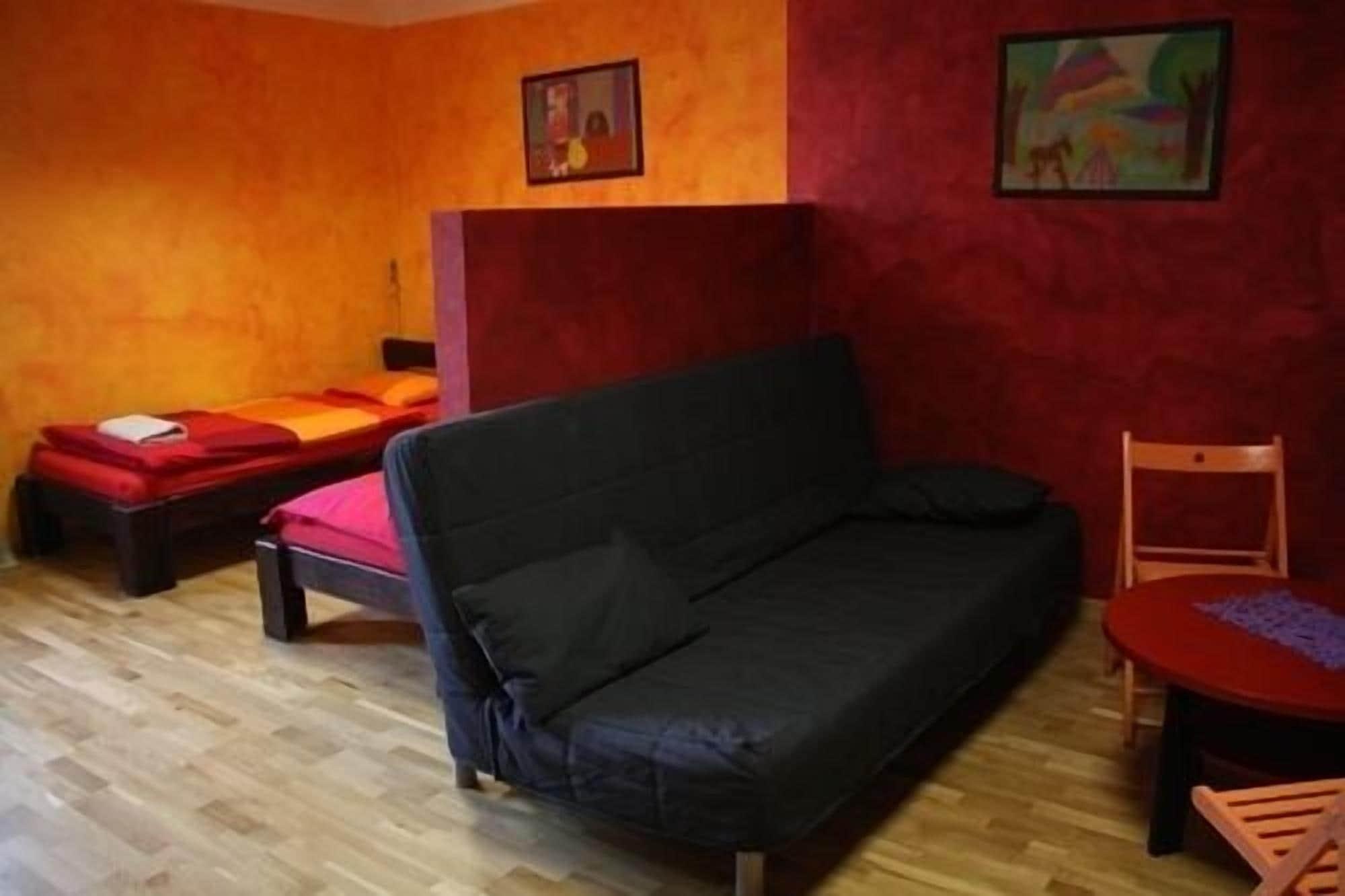 El Hostel Warszawa Eksteriør billede