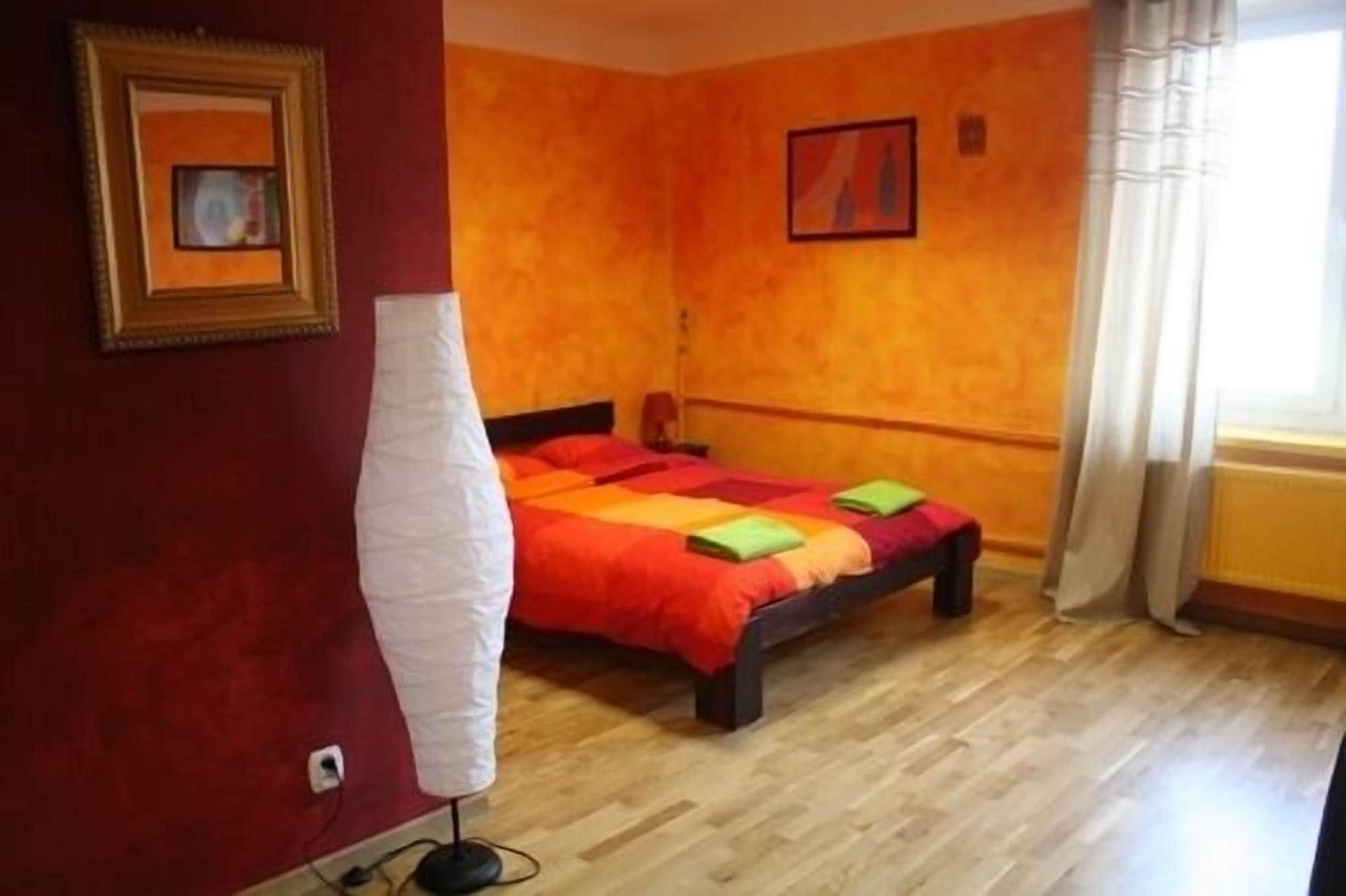El Hostel Warszawa Eksteriør billede