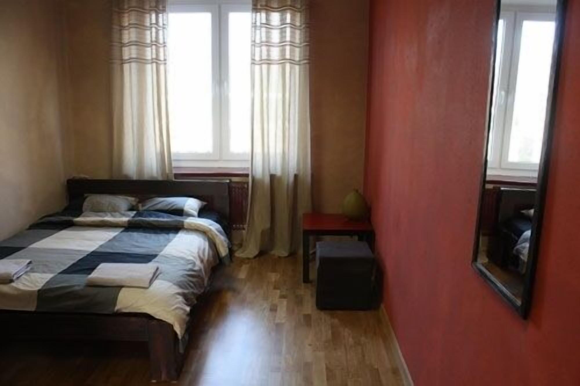 El Hostel Warszawa Eksteriør billede