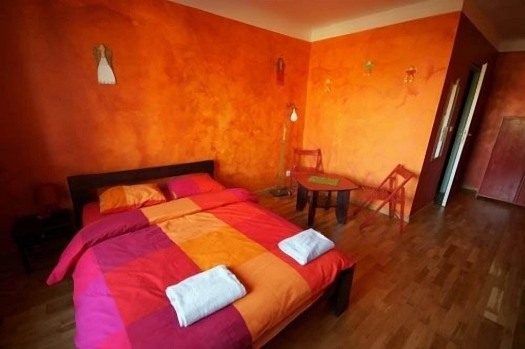 El Hostel Warszawa Eksteriør billede