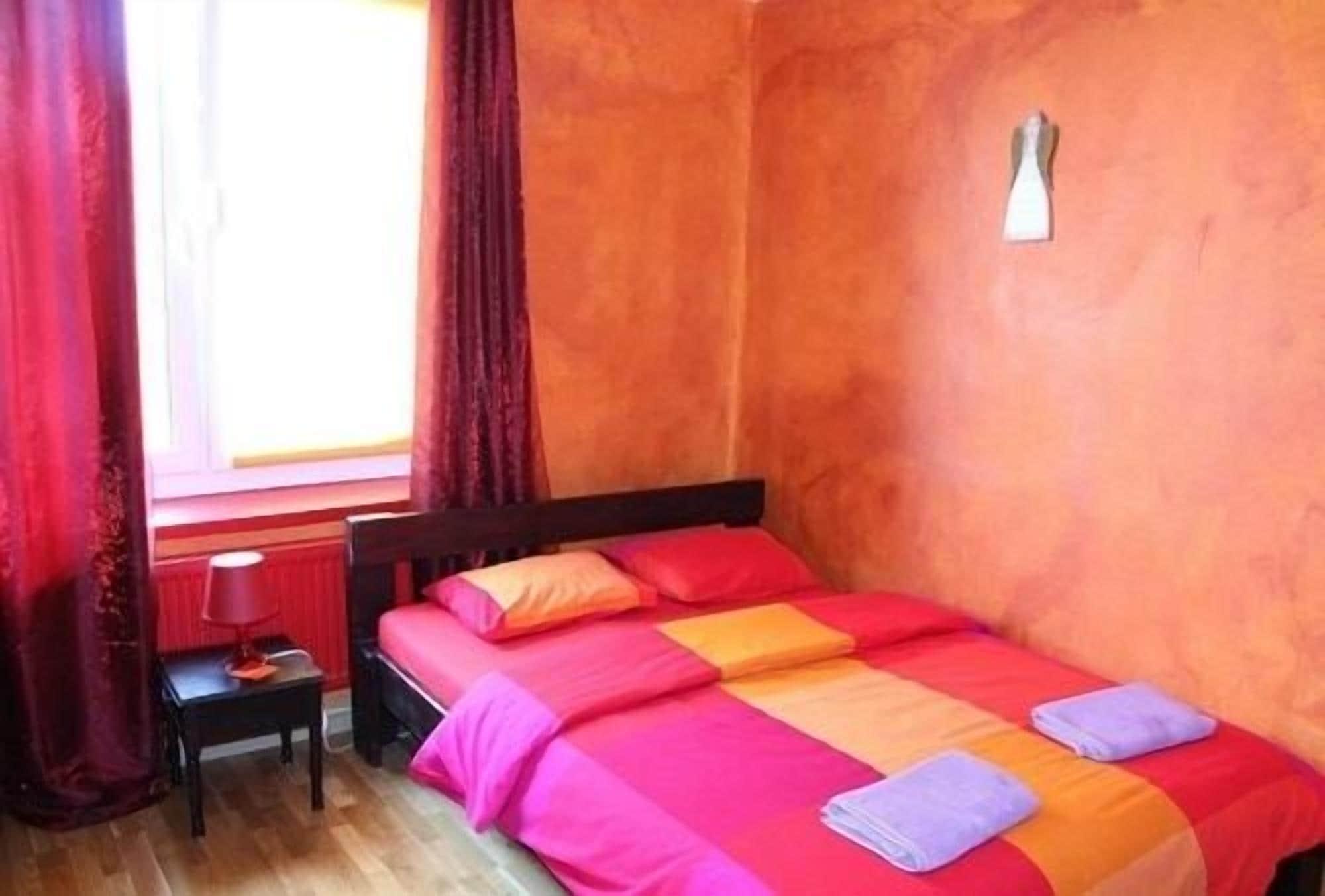 El Hostel Warszawa Eksteriør billede